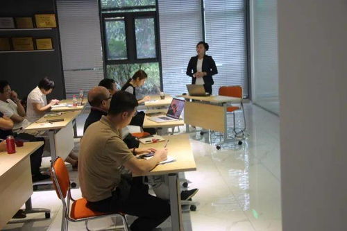 共融共進，攜手未來 廣西金茂鈦業(yè)與顏鈦集團成功舉辦產品技術交流培訓會